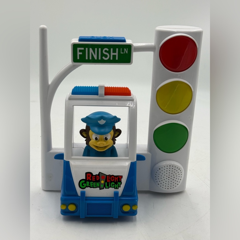 Move 2 Play Red Light Green Light w/ Motion Sensing 3 Games In One,